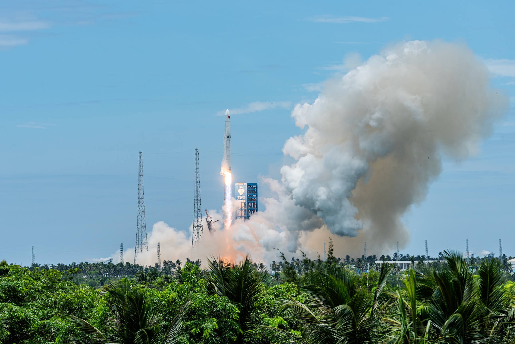 China Sukses Pulihkan Roket Daur Ulang Pertama dengan Teknik Jaring Laut