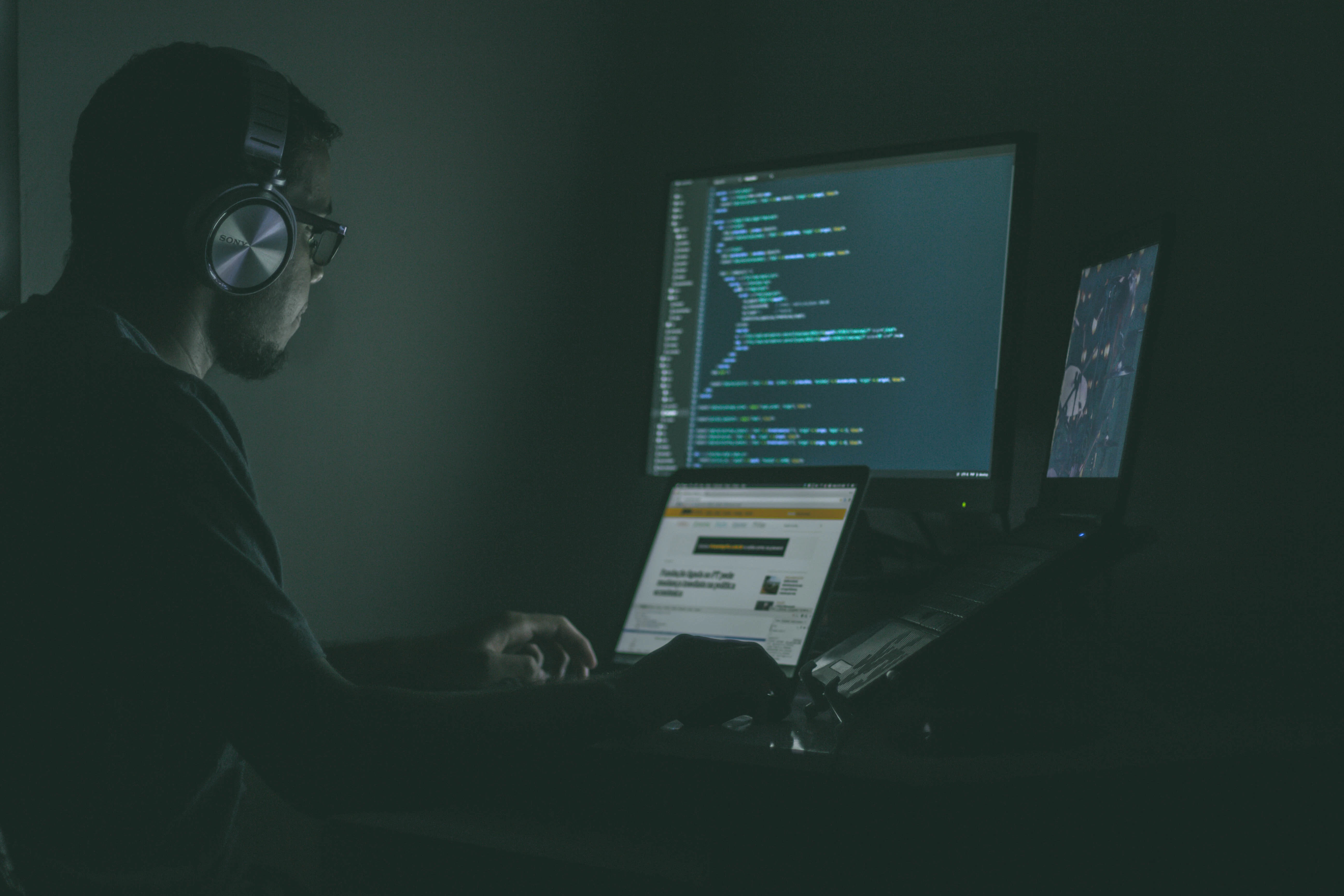 Paradoks Produktivitas AI: Mengapa Lebih Cepat Tidak Selalu Lebih Baik
